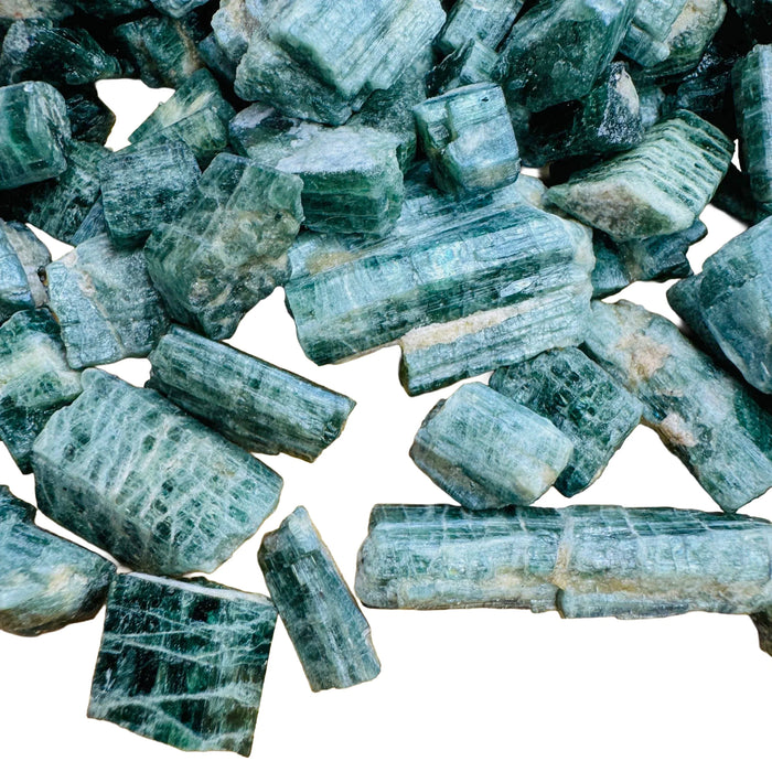 Side angle of Diopside raw stone, sourced from Copperbelt Province, Zambia.