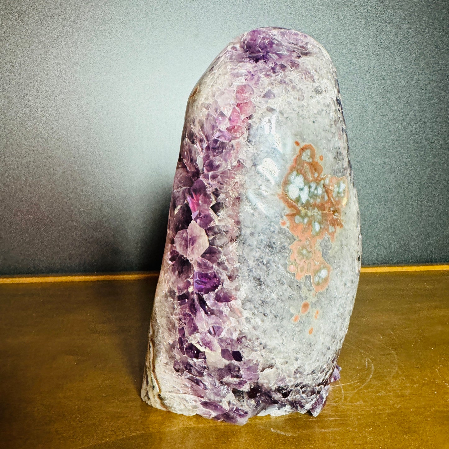 Lateral view of Grade AA Amethyst raw geode, sourced from Artigas, Uruguay.