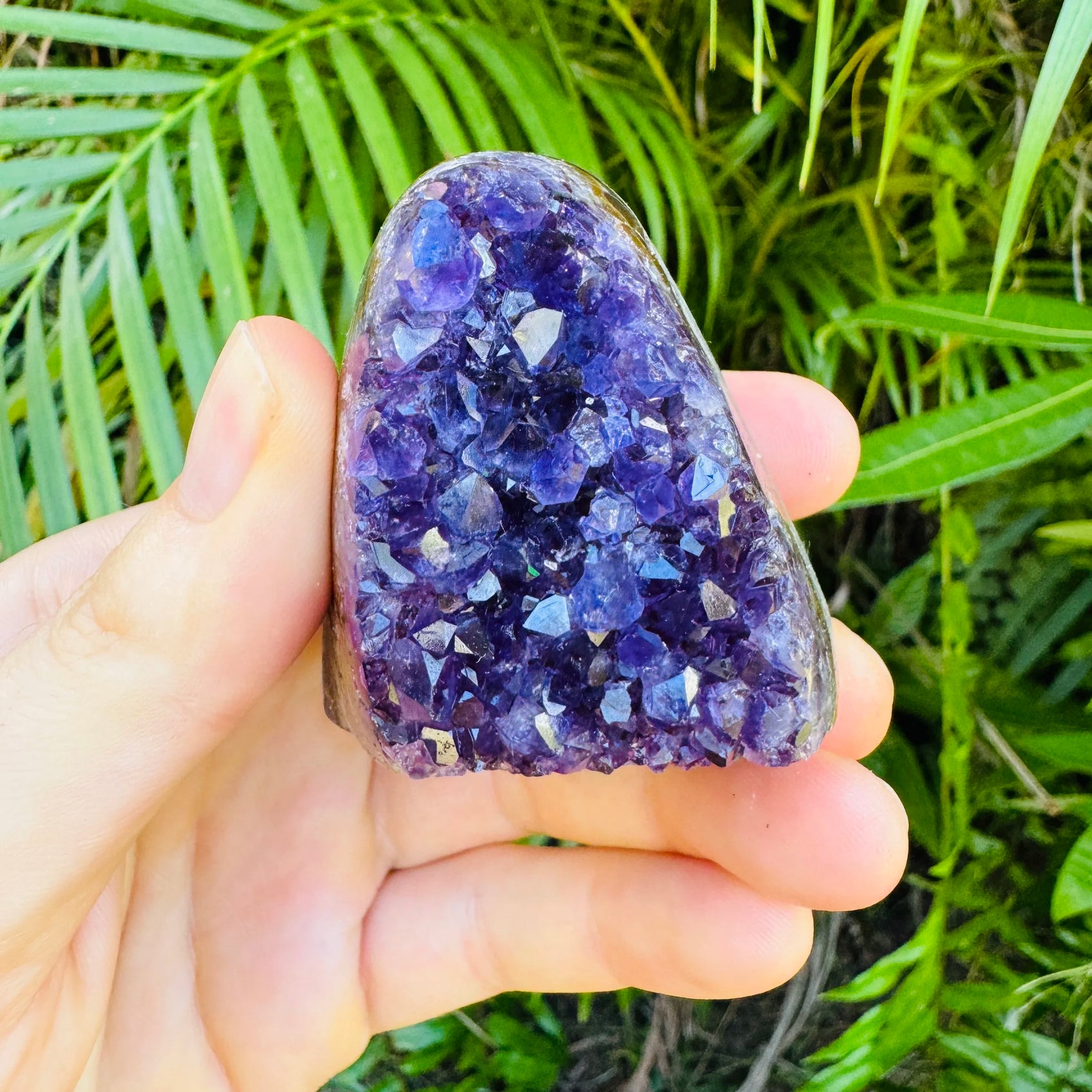 Base detail of Grade AA Amethyst geode