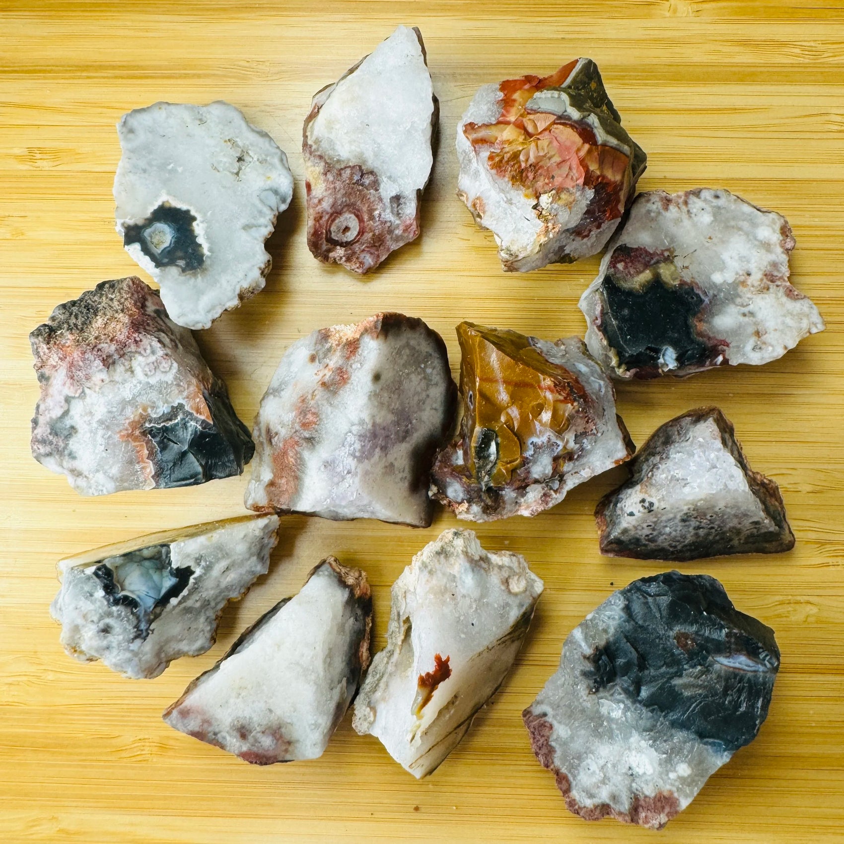 Detail shot of Grade A Patagonia Agate raw under natural light