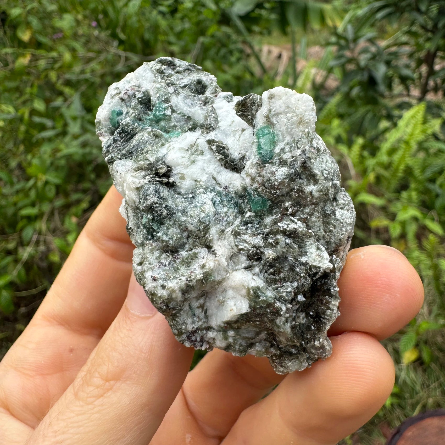 Base detail of Grade AA Emerald specimen