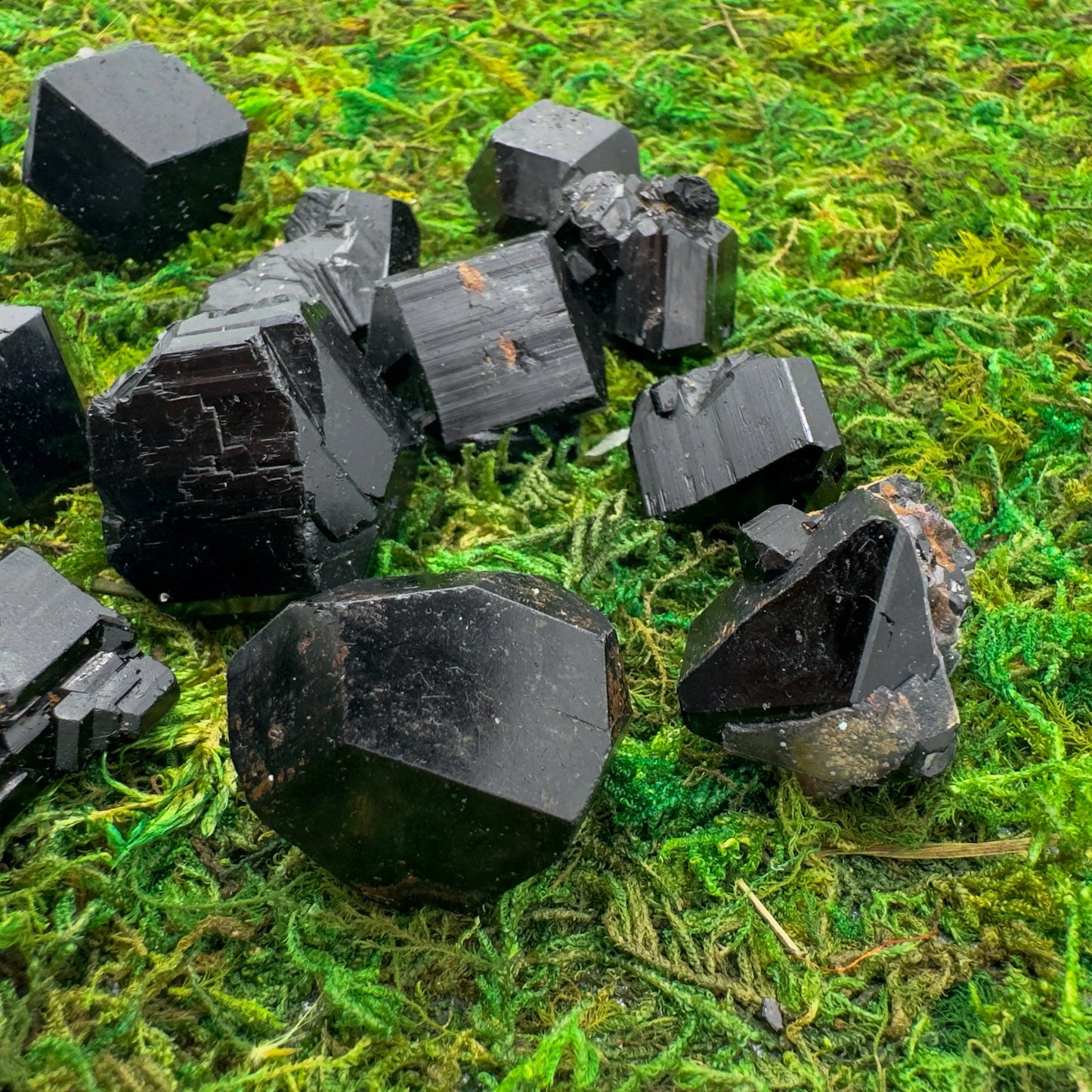 Base detail of Grade AA Black Tourmaline raw