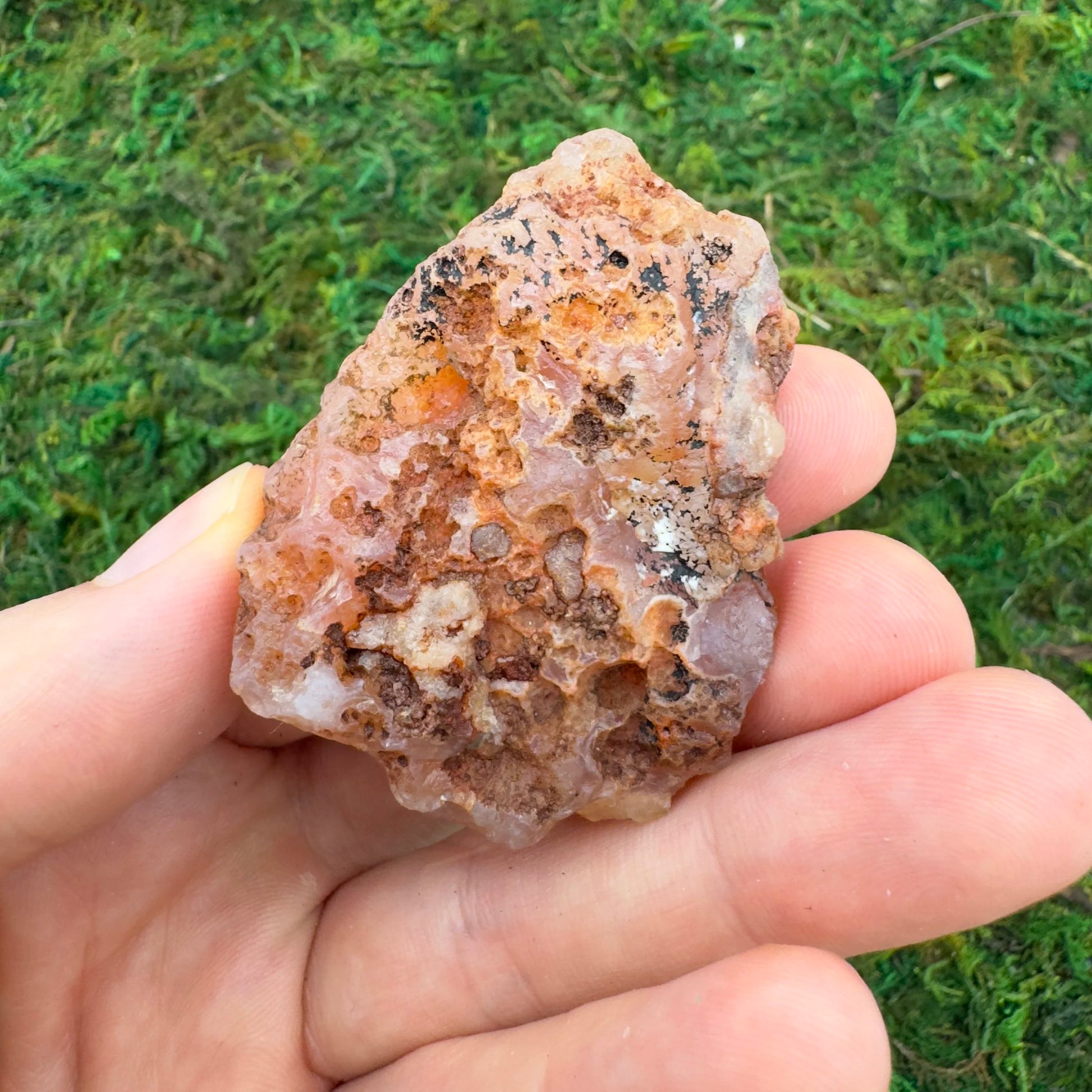 Base detail of Grade A Carnelian raw