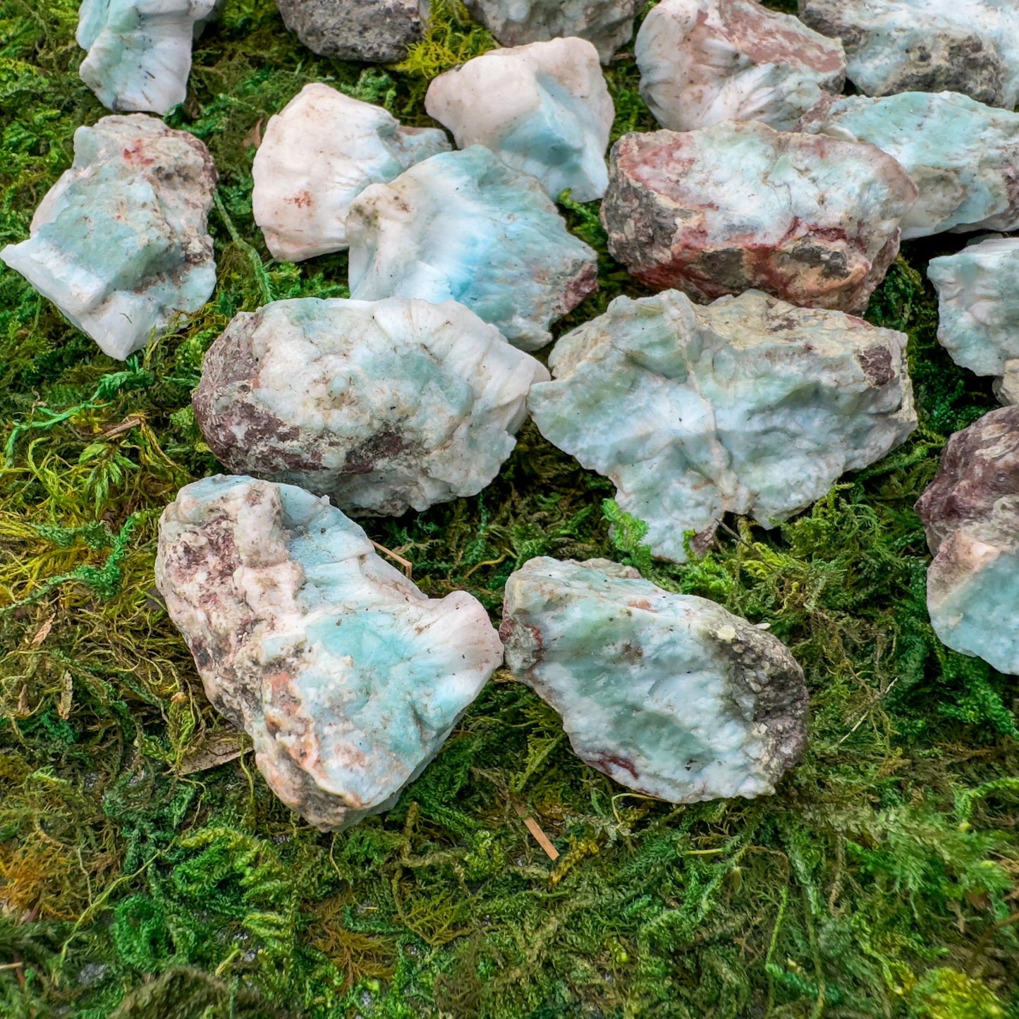 Handheld Larimar raw stone from Dominican Republic for meditation, Emotional Healing and Stress Relief