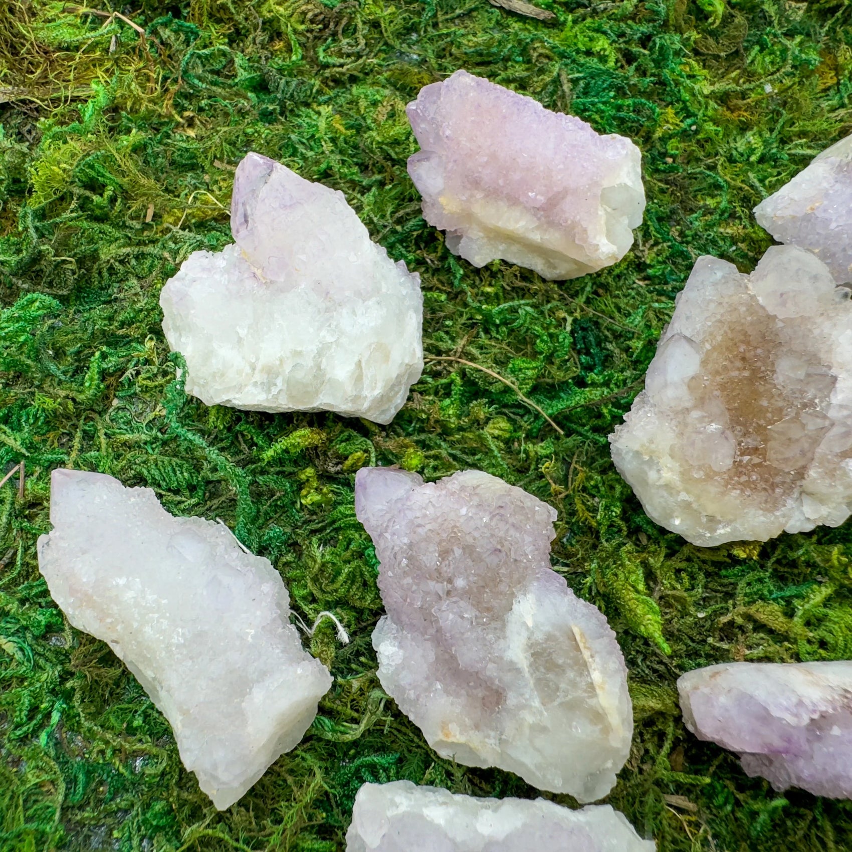 Detail shot of Grade AA Quartz raw under natural light