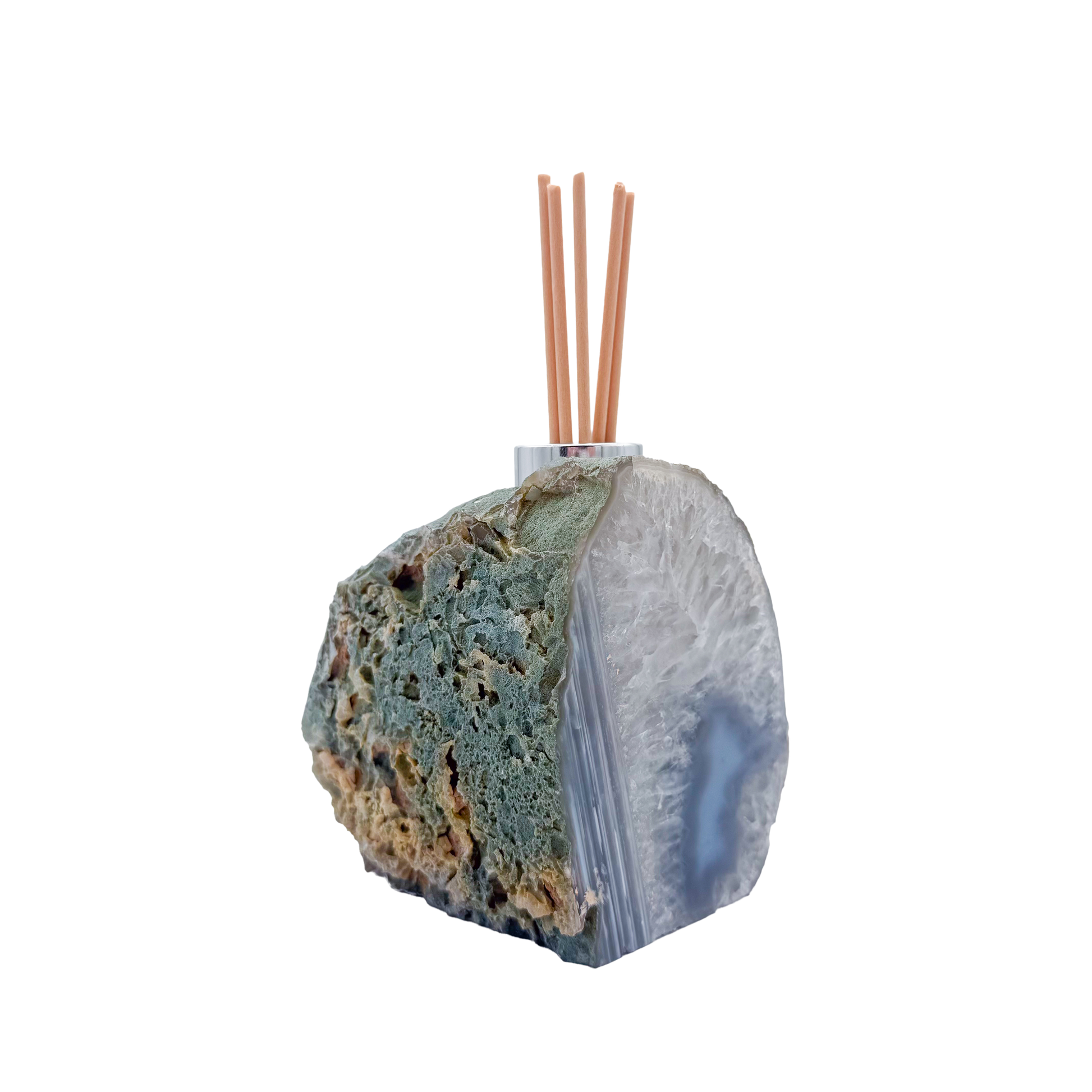 Agate stone reed diffuser showing natural rind alongside the polished banded face