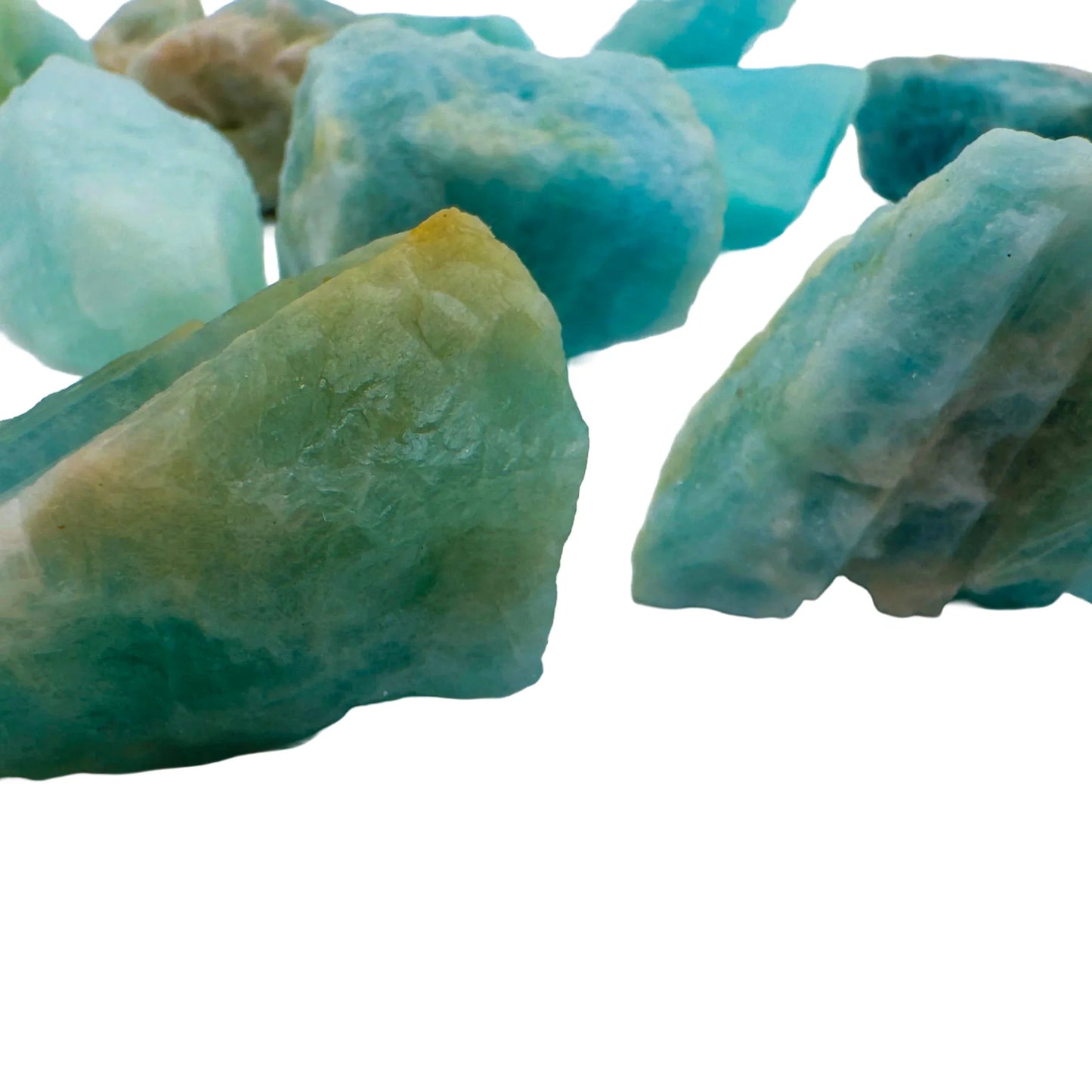 Scale reference of a single Aquamarine raw stone Brazil-sourced, sourced from Brazil.