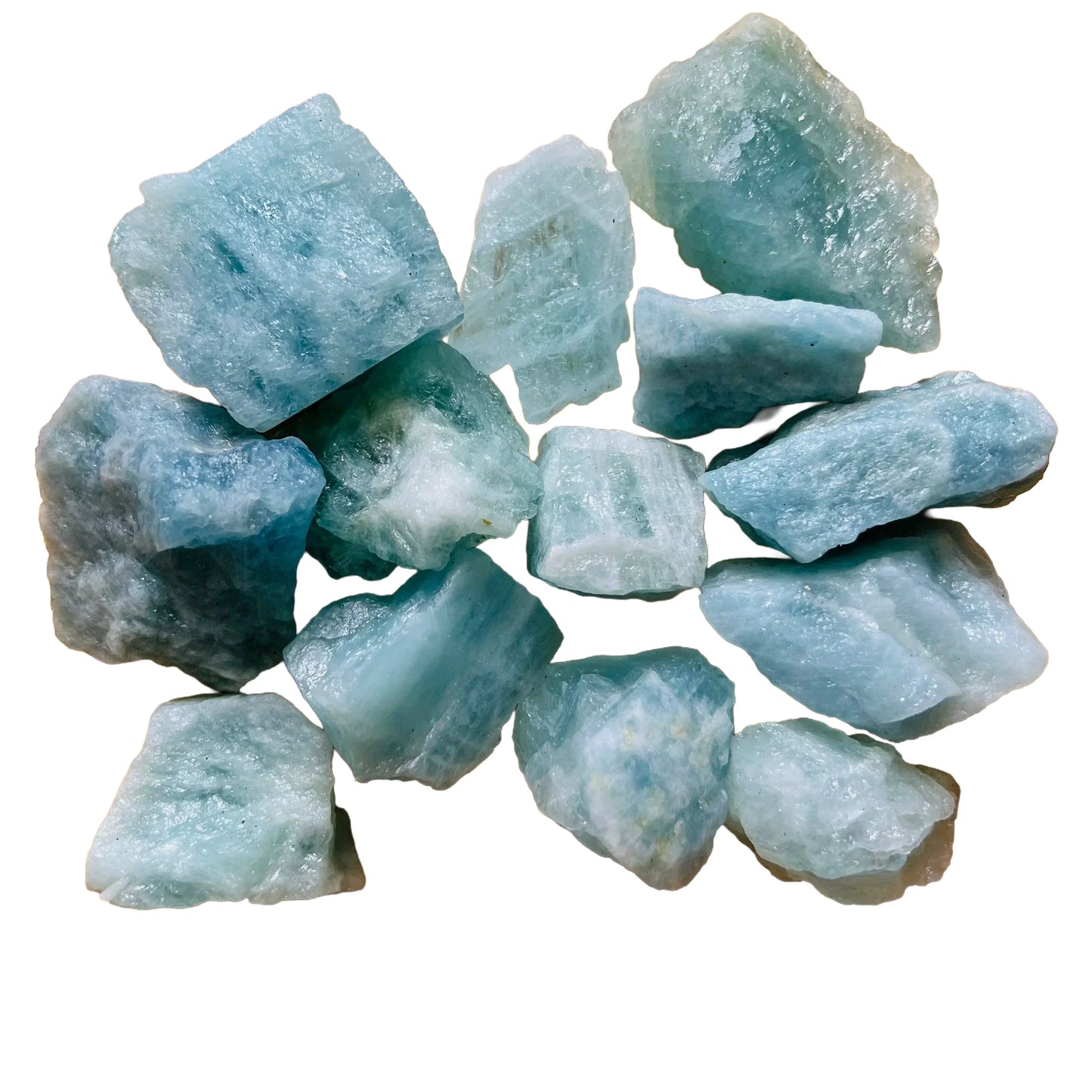 Detail shot of Grade AA Aquamarine raw under natural light
