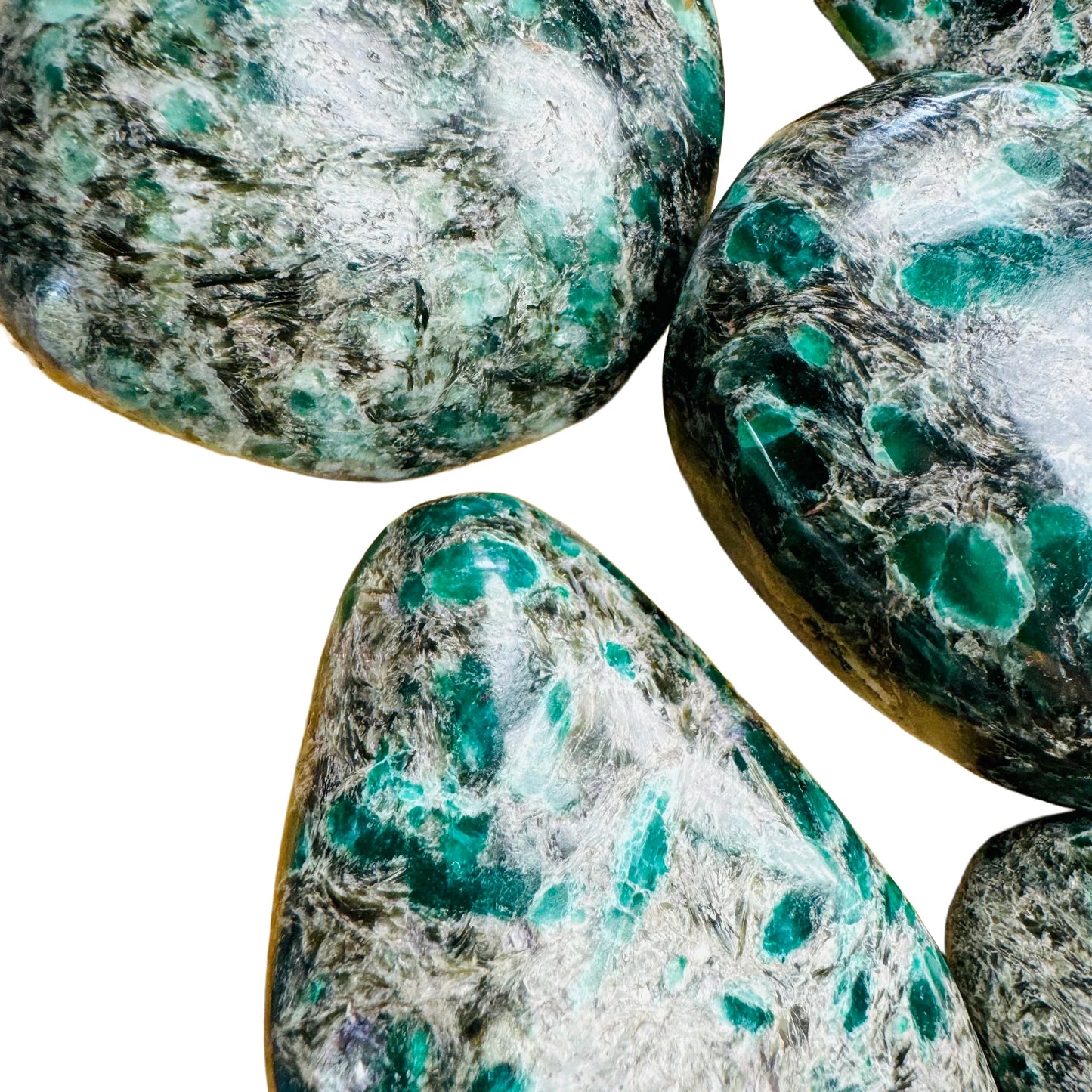 Reverse angle of Emerald palm stone, to support Love and Abundance.