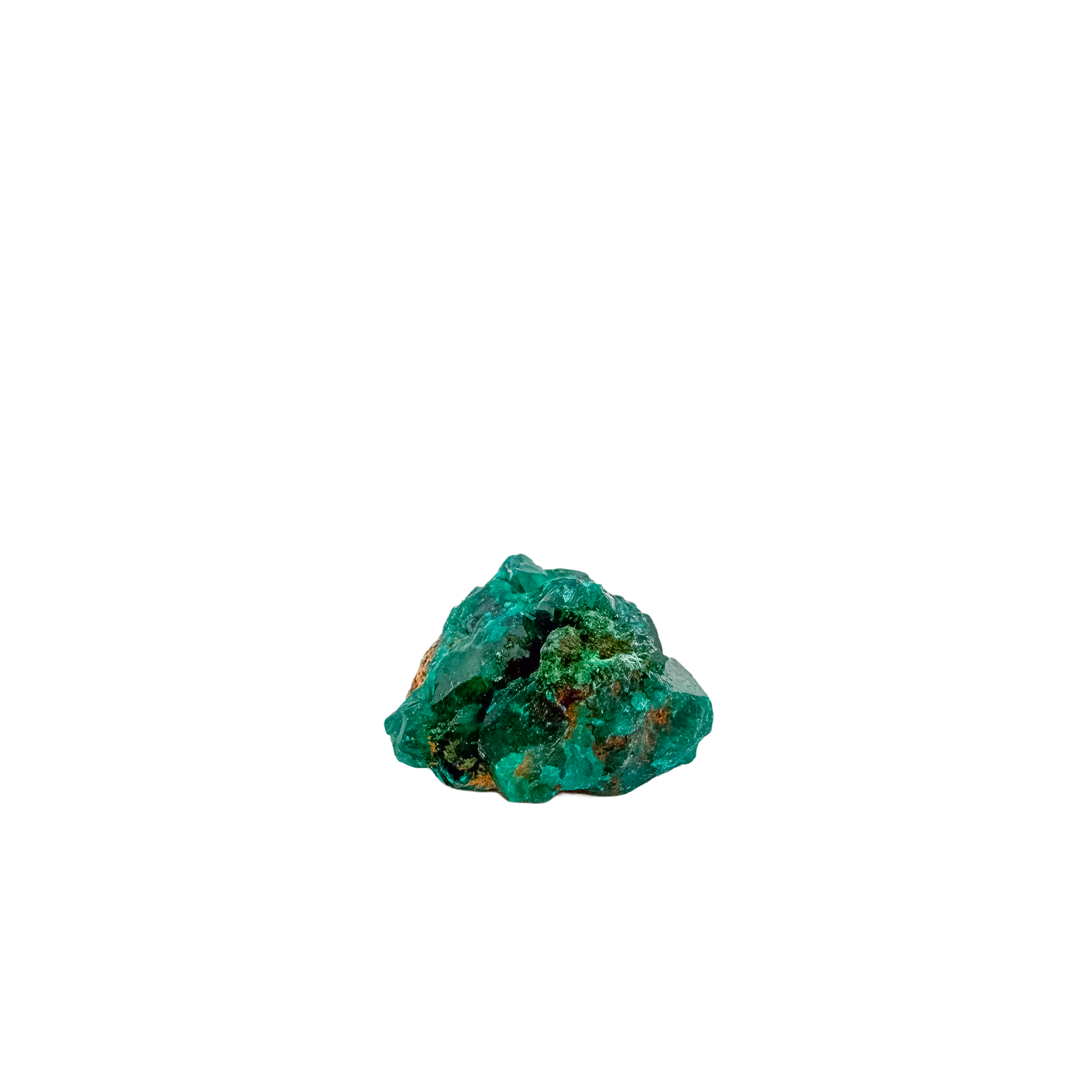 Dioptase specimen of 8.6 g from Renéville, its slim flat piece shown on white