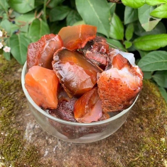 Carnelian raw stones from Madagascar, Orange, Red stones for Confidence