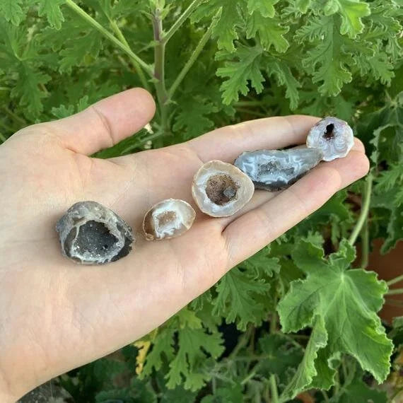 Base detail of Grade AA Agate geode