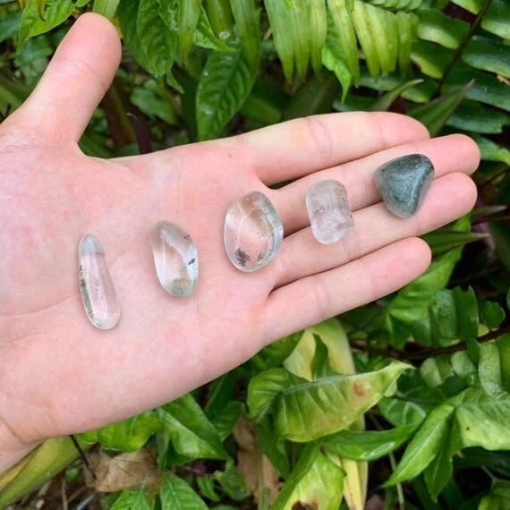 Natural Lodolite tumbled quartz, 0.75 to 1.25 inch, inclusions in green and rust tones, Brazil